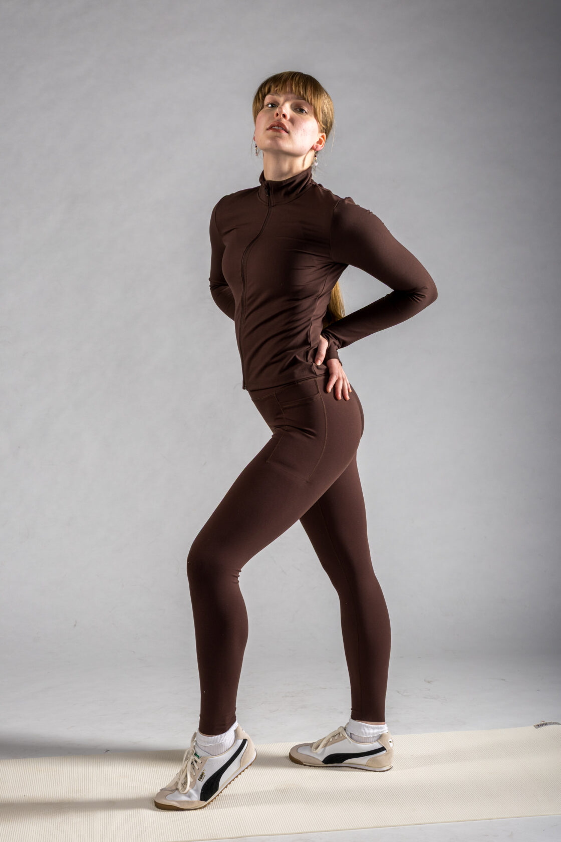 Studio Sessions: Brenda